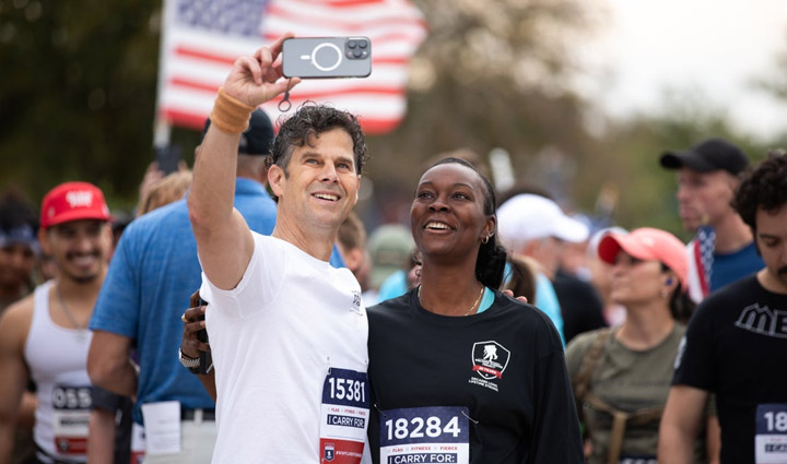 WWP warrior Danielle Green and WWP teammate taking a photo.