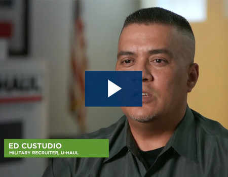 Wounded warrior and employer discuss the Warriors to Work program.